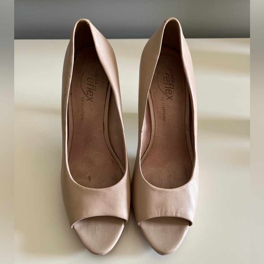 Nude heels